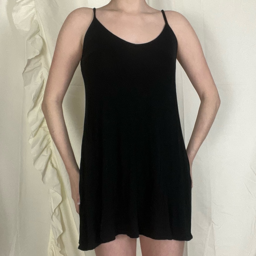 Black slip dress 💕